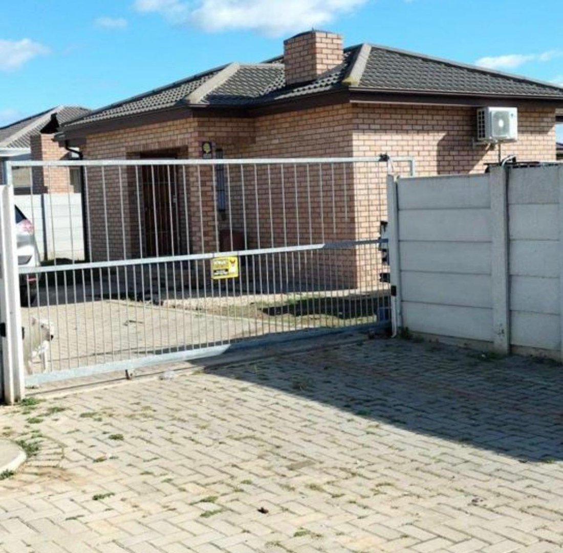 2 Bedroom Property for Sale in Windsor Park Eastern Cape